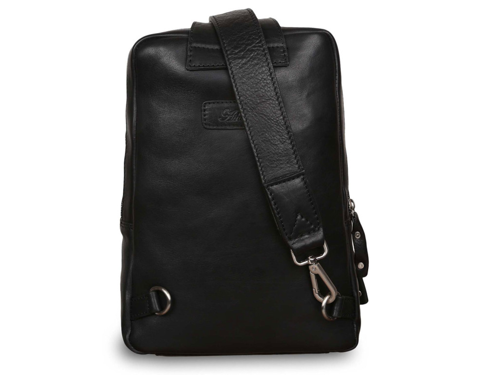 Рюкзак на одне плече чорного кольору Ashwood Leather Slingo Black - Фотографія № 2
