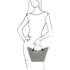 Світло-сіра жіноча сумочка Tuscany Leather TL142287 LIGHT GREY - Фотографія № 101