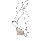 Бежева шкіряна сумочка через плече Tuscany TL Bag TL142249 BEIGE - Фотографія № 101