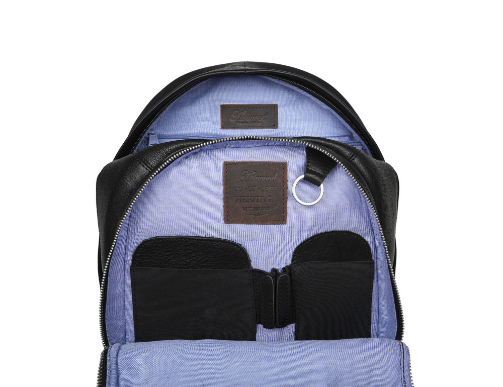 Чоловічий шкіряний рюкзак чорного кольору Ashwood Leather 4555 Black - Фотографія № 4