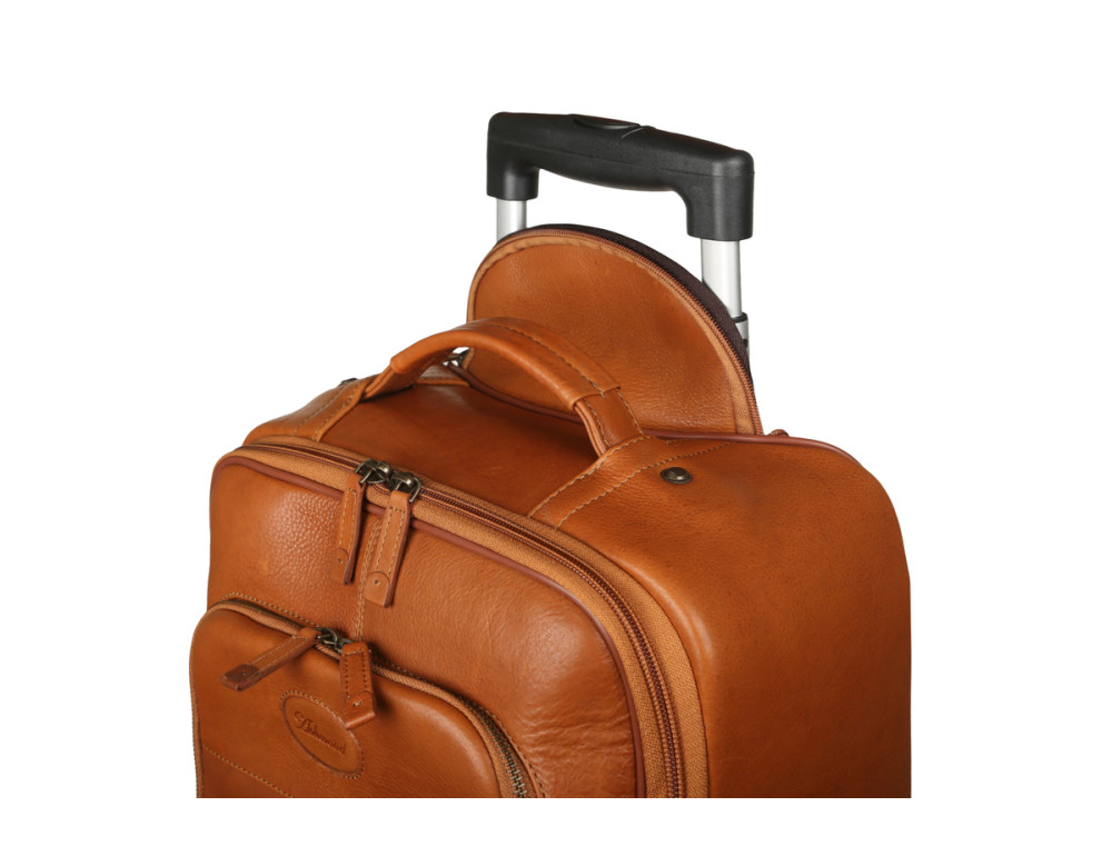 Шкіряна валіза на колесах Ashwood Leather 8148 Tan - Фотографія № 5