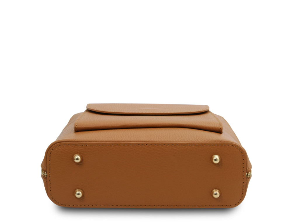 Невеликий жіночий шкіряний рюкзак-трансформер Tuscany Leather TL142092 COGNAC - Фотографія № 6