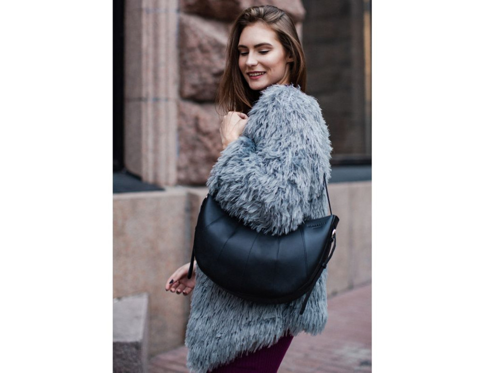 Чорна шкіряна сумка через плече Blancnote BN-BAG-12-G - Фотографія № 6