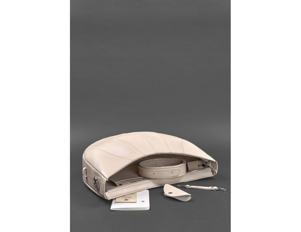 Світло-бежева шкіряна сумка через плече Blancnote BN-BAG-12-LIGHT-BEIGE - Фотографія № 4
