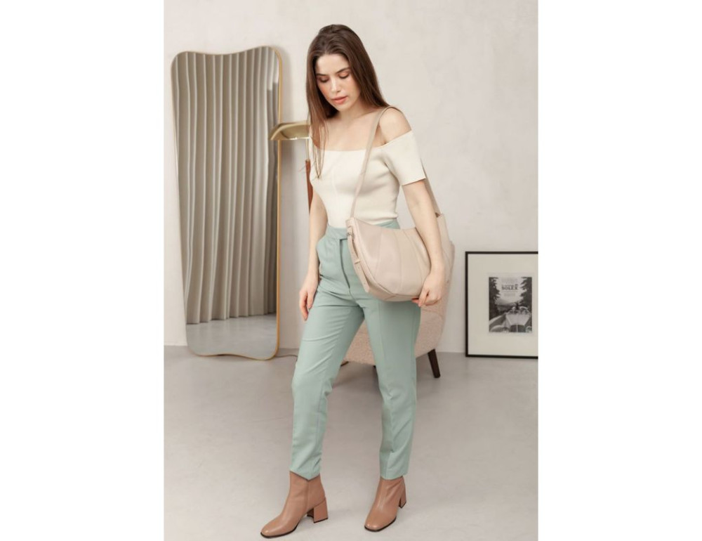 Світло-бежева шкіряна сумка через плече Blancnote BN-BAG-12-LIGHT-BEIGE - Фотографія № 7
