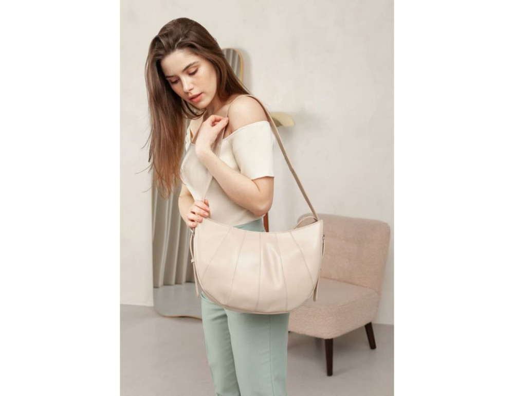 Світло-бежева шкіряна сумка через плече Blancnote BN-BAG-12-LIGHT-BEIGE - Фотографія № 8
