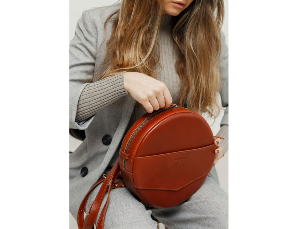 Круглая сумка-рюкзак maxi blanknote BN-BAG-30-k Коньяк  - Фото № 9