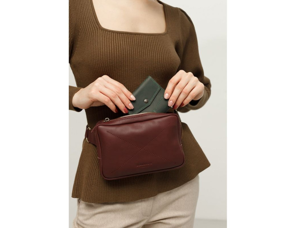 Бордова шкіряна сумка на пояс Blancnote BN-BAG-6-VIN - Фотографія № 9