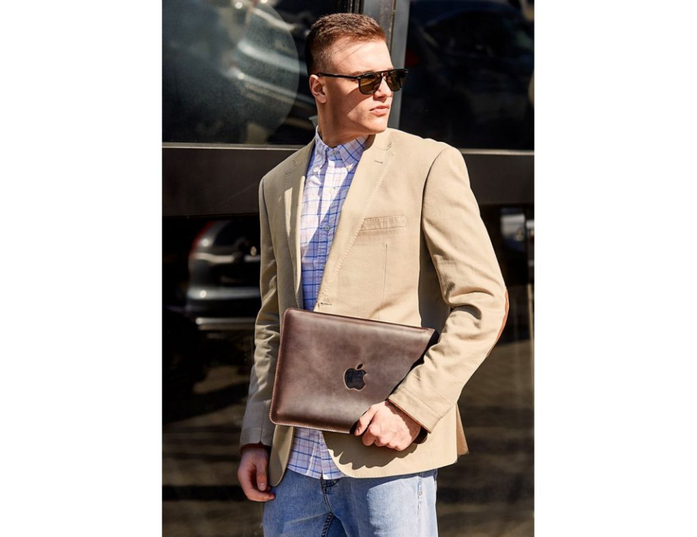 Кожаный чехол для MacBook Air/Pro 13'' Темно-коричневый Blancnote BN-GC-7-o - Фото № 4