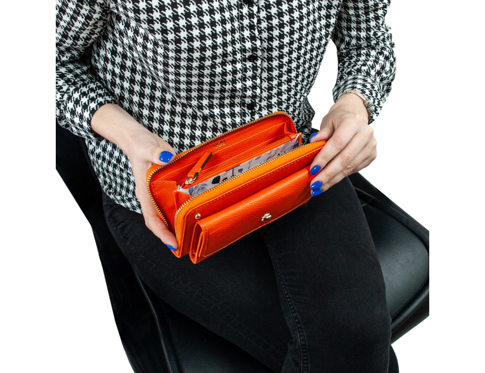 Шкіряний гаманець жіночий оранжевого кольору Ashwood J54 MANDARIN - Фотографія № 14