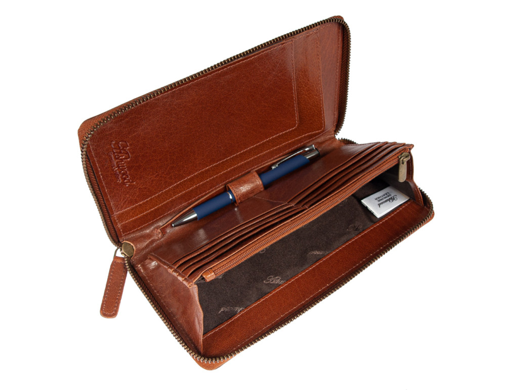 Світло-коричневий шкіряний клатч Ashwood TW01 Chestnut - Фотографія № 11