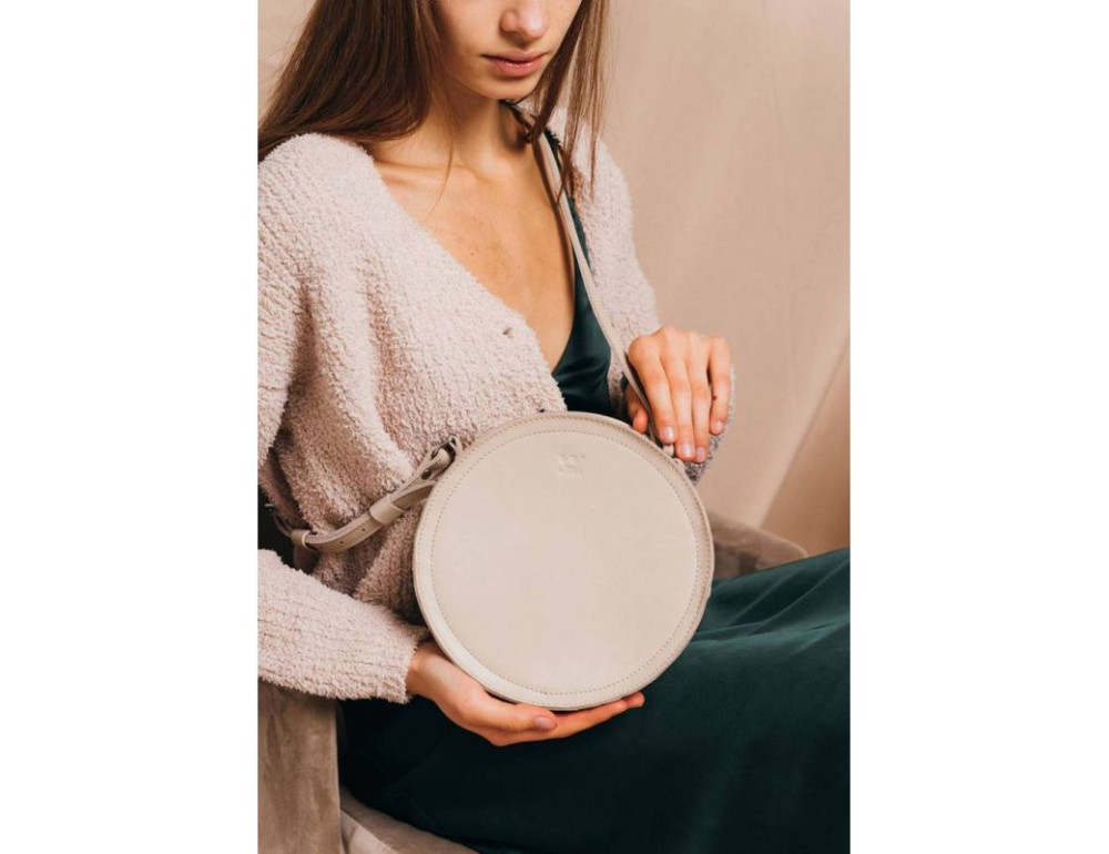 Жіноча шкіряна сумка Amy S бежева The Wings TW-Amy-small-beige-ksr - Фотографія № 2