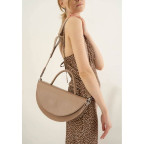 Жіноча шкіряна сумка Сhris maxi бежева TW-Chris-max-caramel - Фотографія № 102 Жіноча шкіряна сумка Сhris maxi бежева TW-Chris-max-caramel - Фотографія № 102