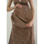 Жіноча шкіряна сумка Сhris maxi бежева TW-Chris-max-caramel - Фотографія № 105 Жіноча шкіряна сумка Сhris maxi бежева TW-Chris-max-caramel - Фотографія № 105