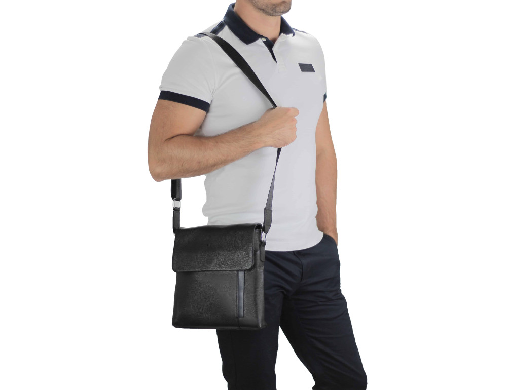 Мужская кожаная сумка через плечо черная Tiding Bag A25F-9913A - Фото № 6