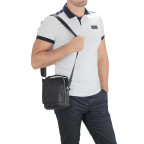 Мужская кожаная сумка на плечо черная Tiding Bag SM8-009A - Фото № 105 Мужская кожаная сумка на плечо черная Tiding Bag SM8-009A - Фото № 105