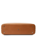 Жіноча шкіряна сумочка коньячного кольору Magnolia Tuscany Leather TL141809 COGNAC - Фотографія № 103
