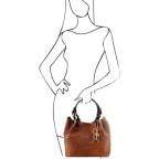 Жіноча шкіряна сумка коньячного кольору KEYLUCK Tuscany Leathe TL141573 CINNAMON - Фотографія № 101